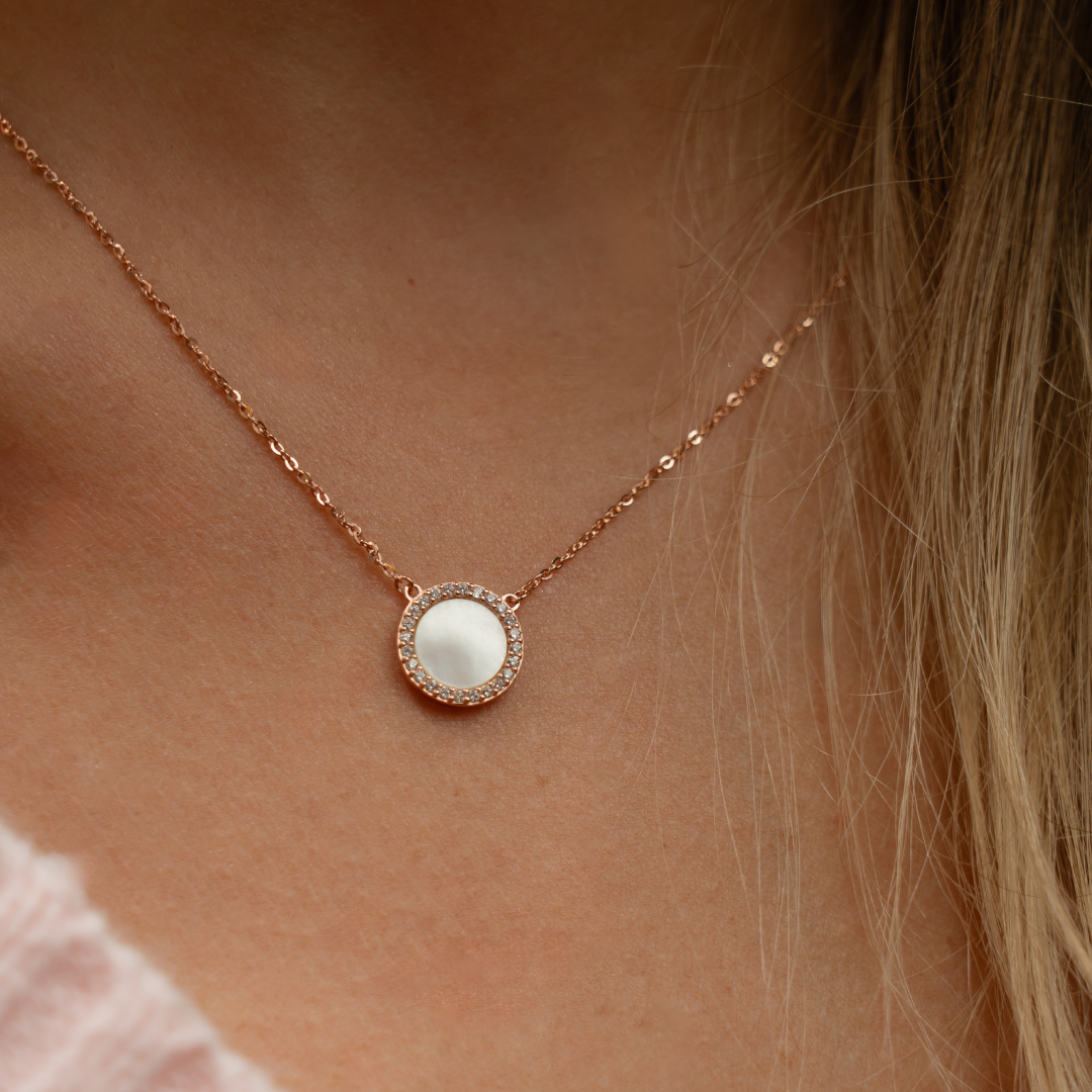 MOTHER OF PEARL NECKLACE
