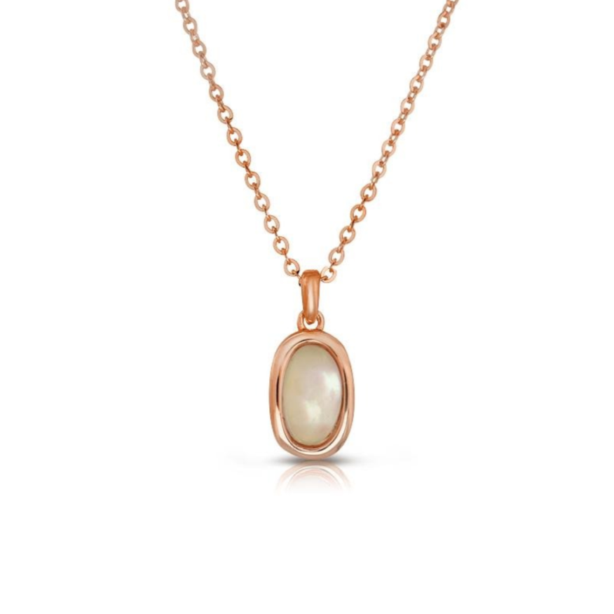 BEZEL FRESHWATER PEARL NECKLACE